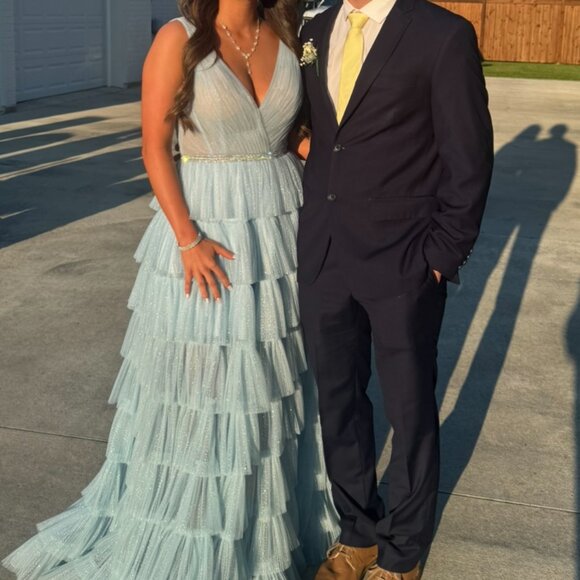 Jovani Size 4 Prom Dress - Picture 1 of 3